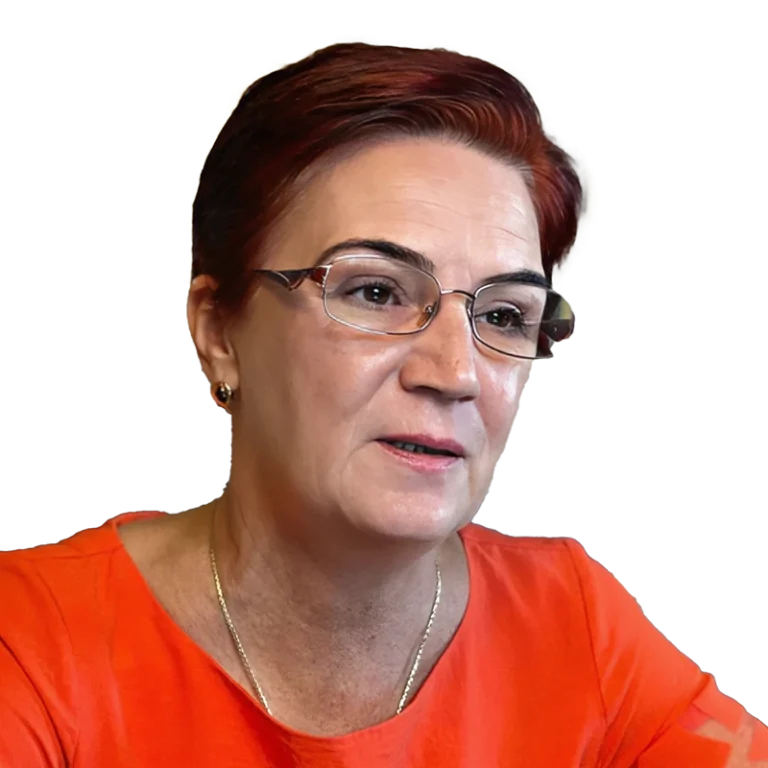 Cristina SPOIALĂ