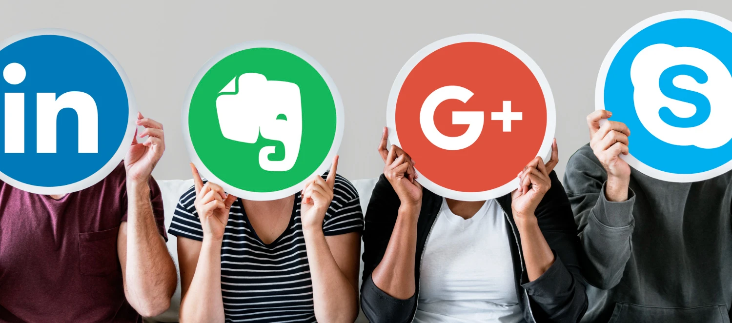 Google separă vizibilitatea în răspunsurile AI: ce poți măsura acum și ce nu îți spune raportul